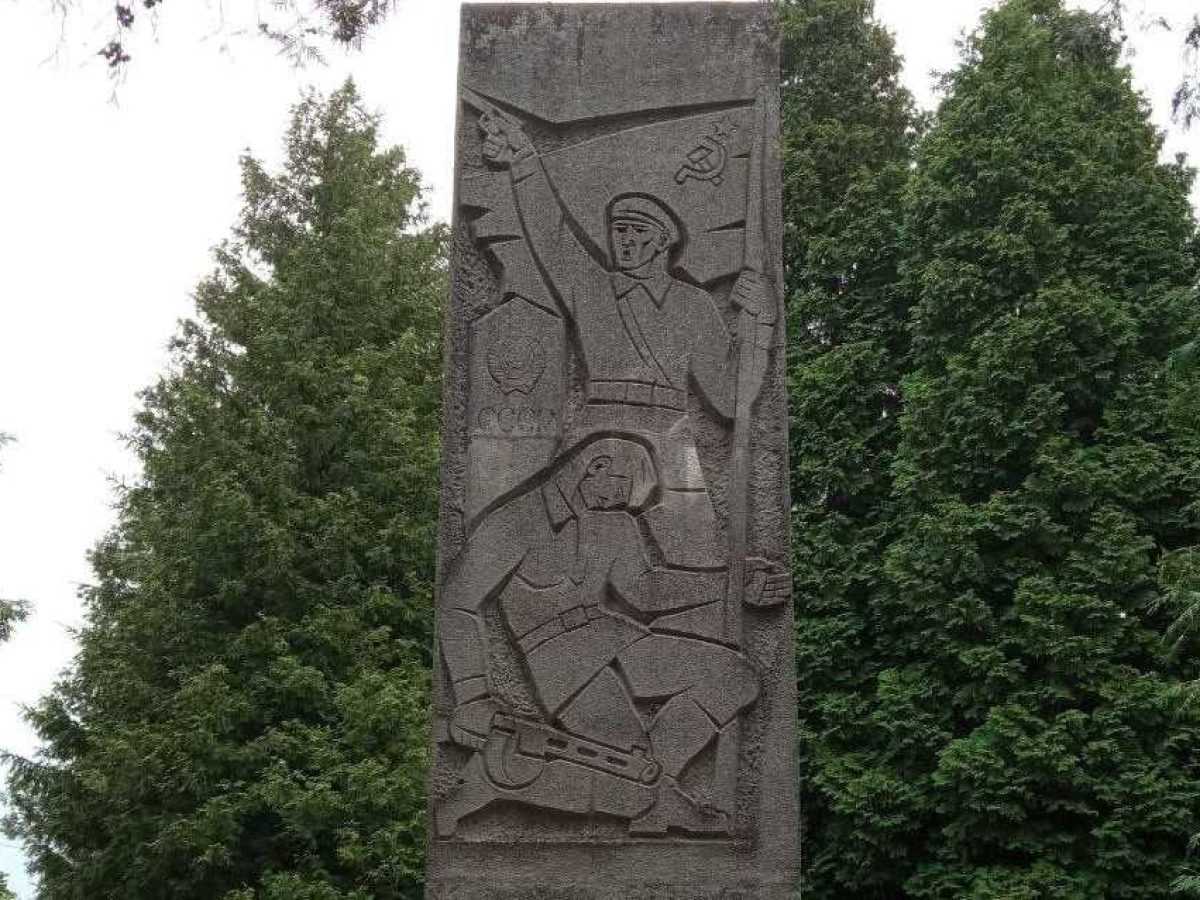 У Червонограді триває процес декомунізації