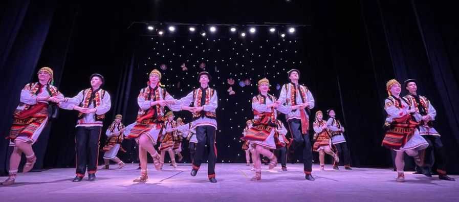 Запрошуємо червоноградців і гостей міста на Звітний концерт колективів Червоноградського народного дому. 