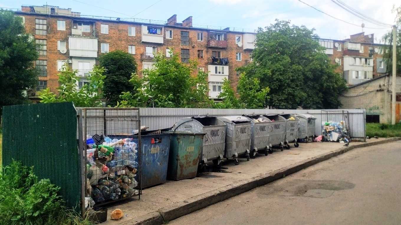 Вносячи  плату за вивіз сміття – перевіряйте рахунки