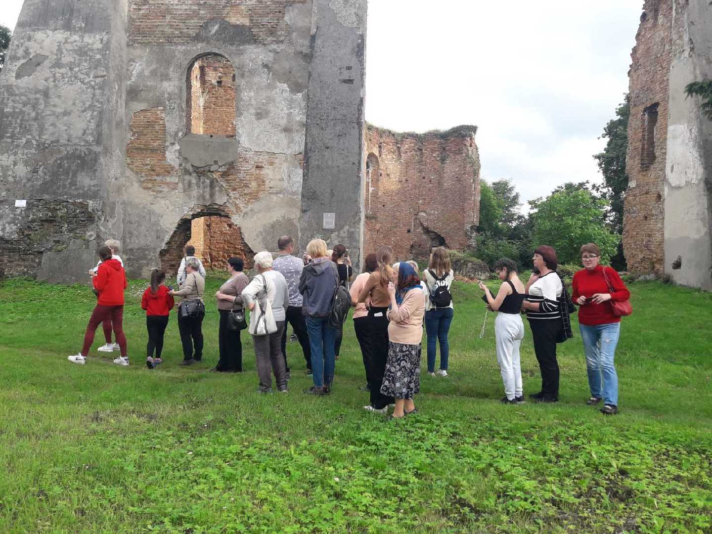 Мандрівка історичними місцями нашого краю