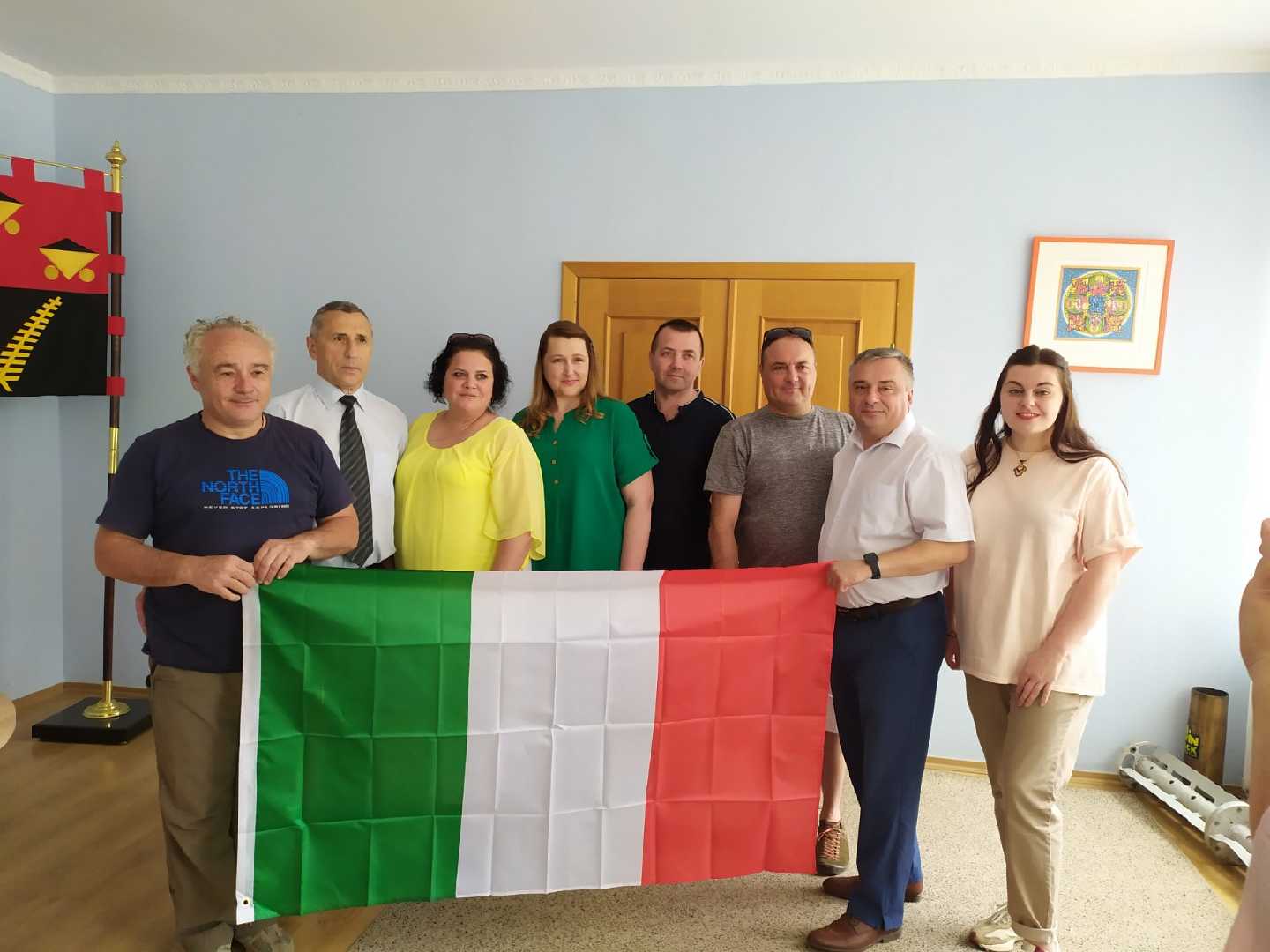 Благодійна місія волонтерів з Італії.