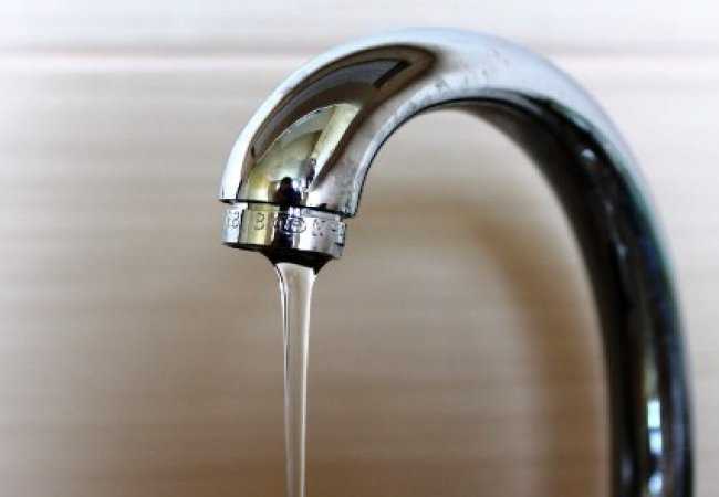 Увага: понижений тиск води