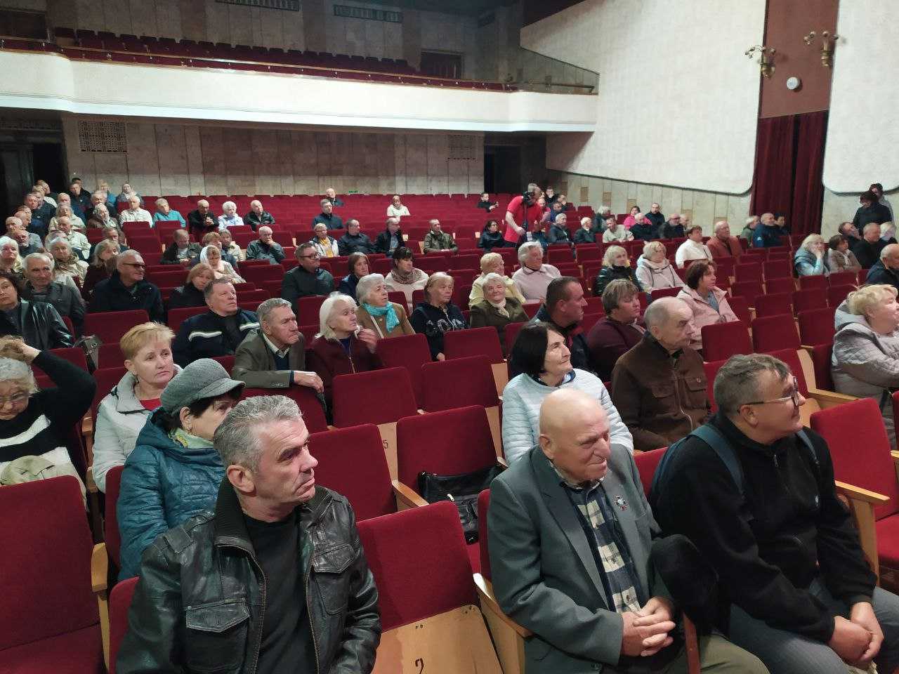Більшість учасників консультацій з громадськістю, що відбулися в Народному домі – проти перейменування Червонограда