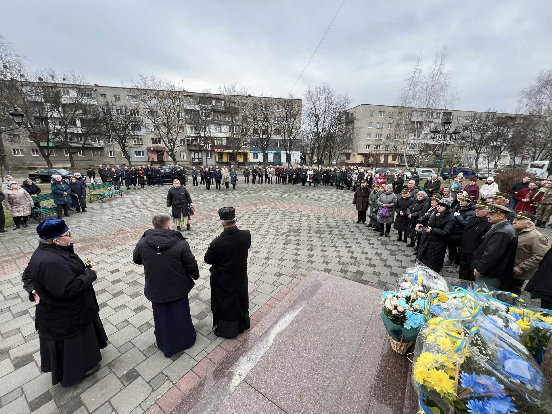 Червоноградці вшанували 115 річницю від дня народження Степана Бандери