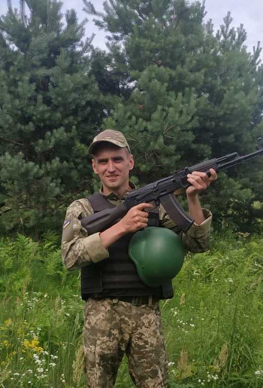 Громада зустрічає Героя