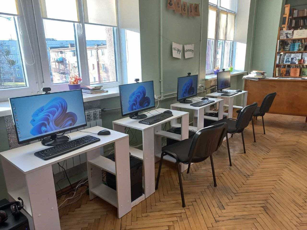 В Соснівській бібліотеці відкрили сучасний коворкінг-центр