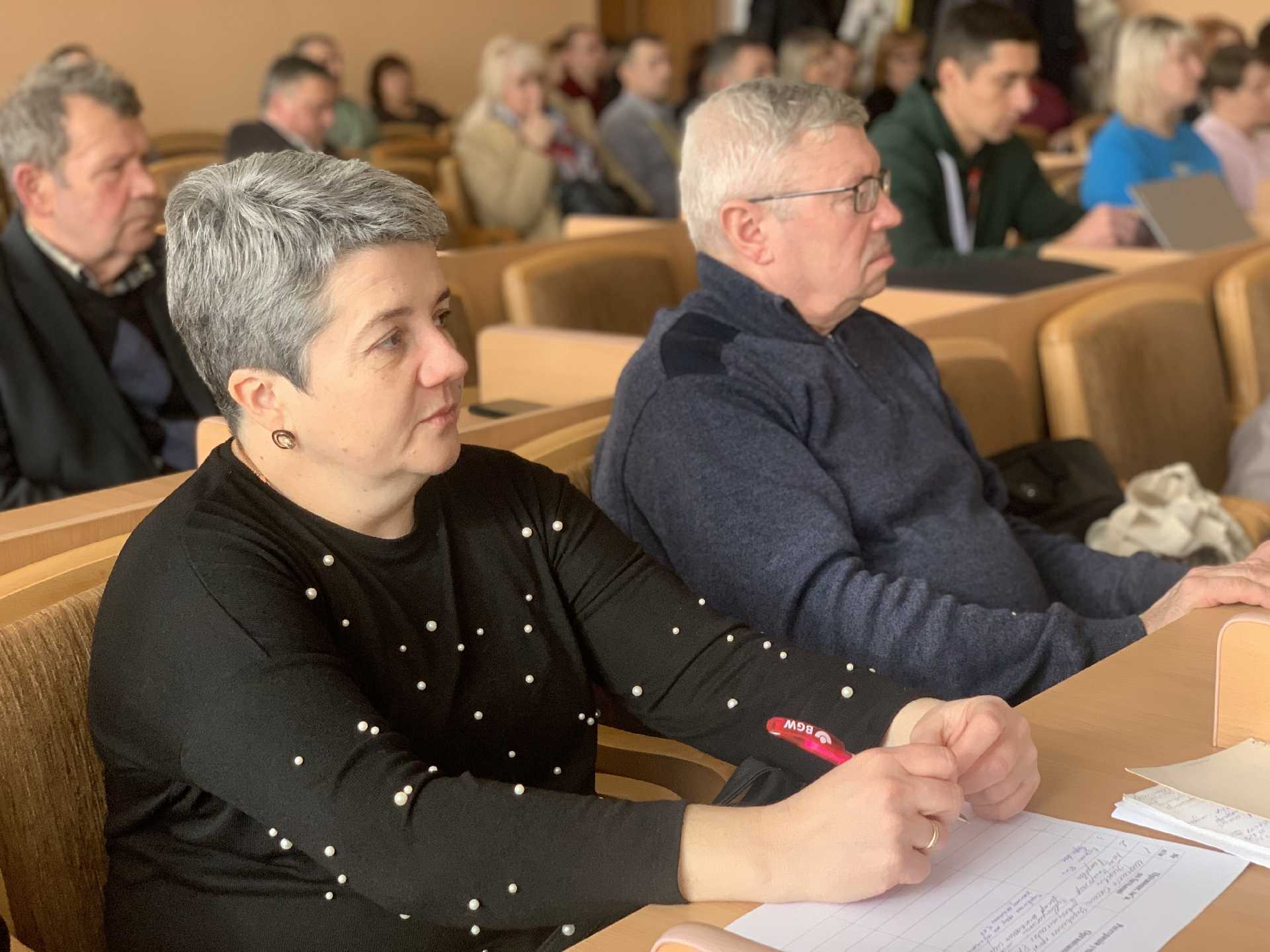 14 лютого в Червонограді відбулась зустріч гуманітарних, національних та міжнародних організацій з представниками відділів освіти, культури, управлінь соціального захисту та представників громад району.