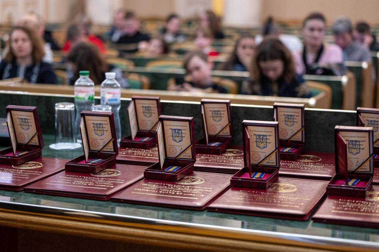 Одинадцять воїнів-нацгвардійців зі Львівщини посмертно відзначили орденами «За мужність» ІІІ ступеня.