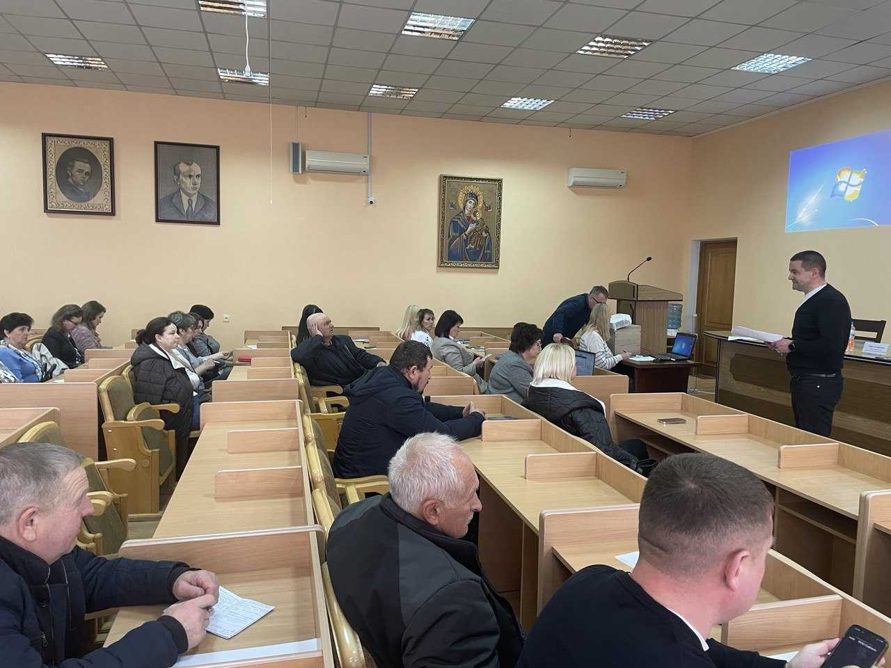 Спільна відповідальність: аграрії та бджолярі обговорили співпрацю