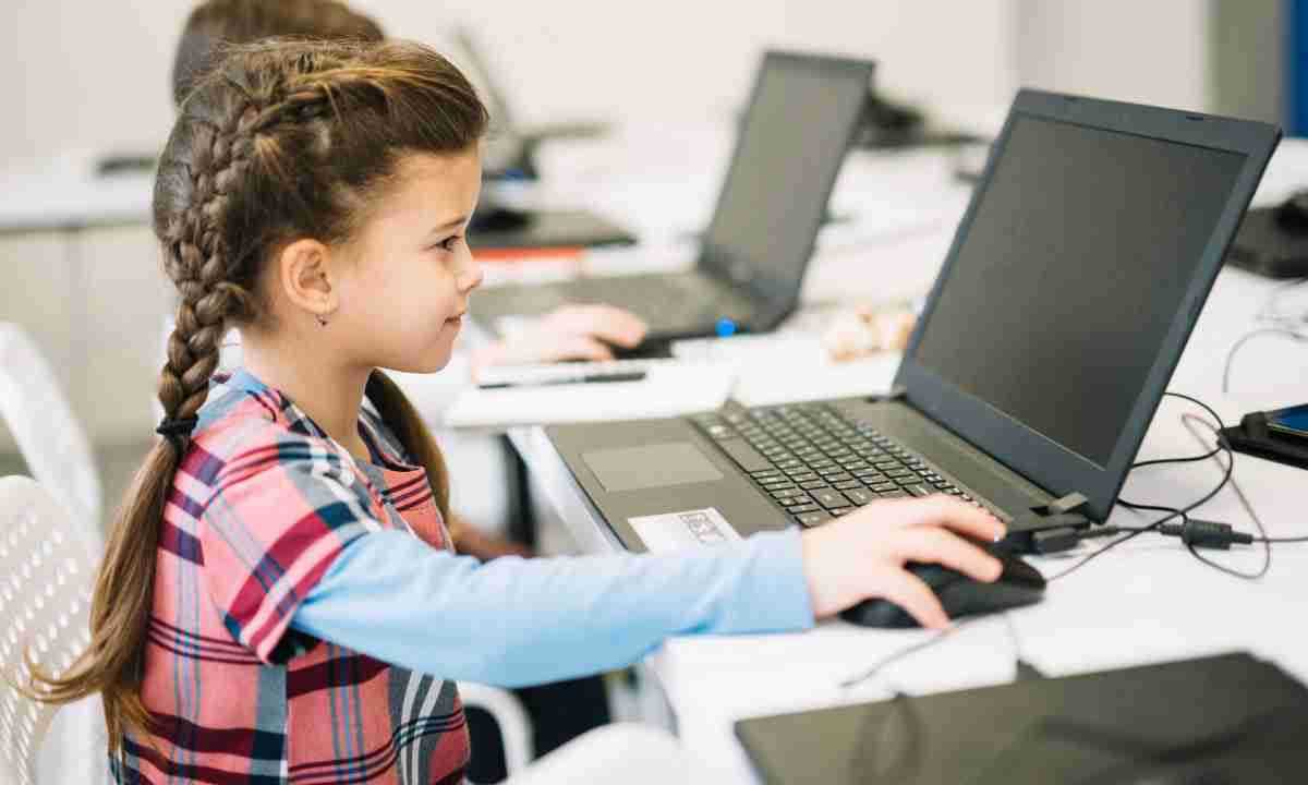 Школи громади отримають нові комп’ютери