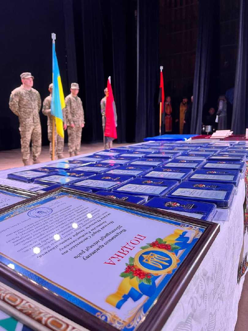 У Шептицькому вшанували Героїв та вручили державні нагороди родинам загиблих Захисників!