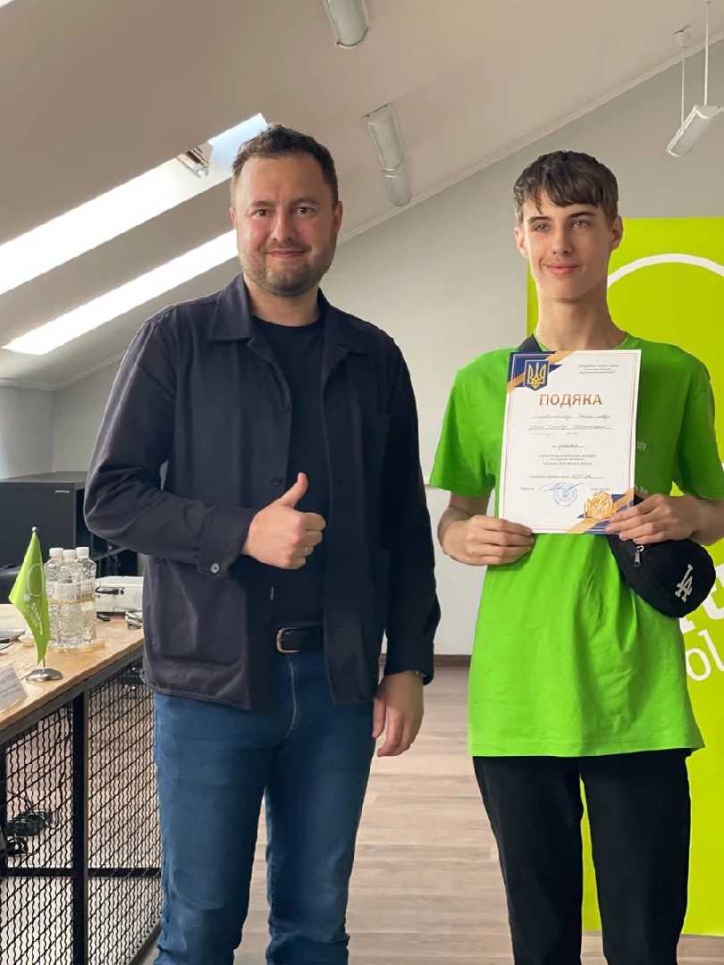 Учень з Шептицького серед найкращих молодих винахідників області