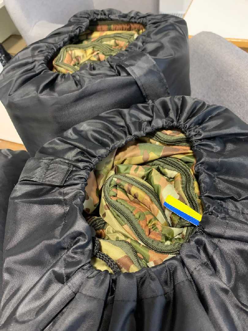 Волонтери Шептицького придбали 150 спальників для військових!