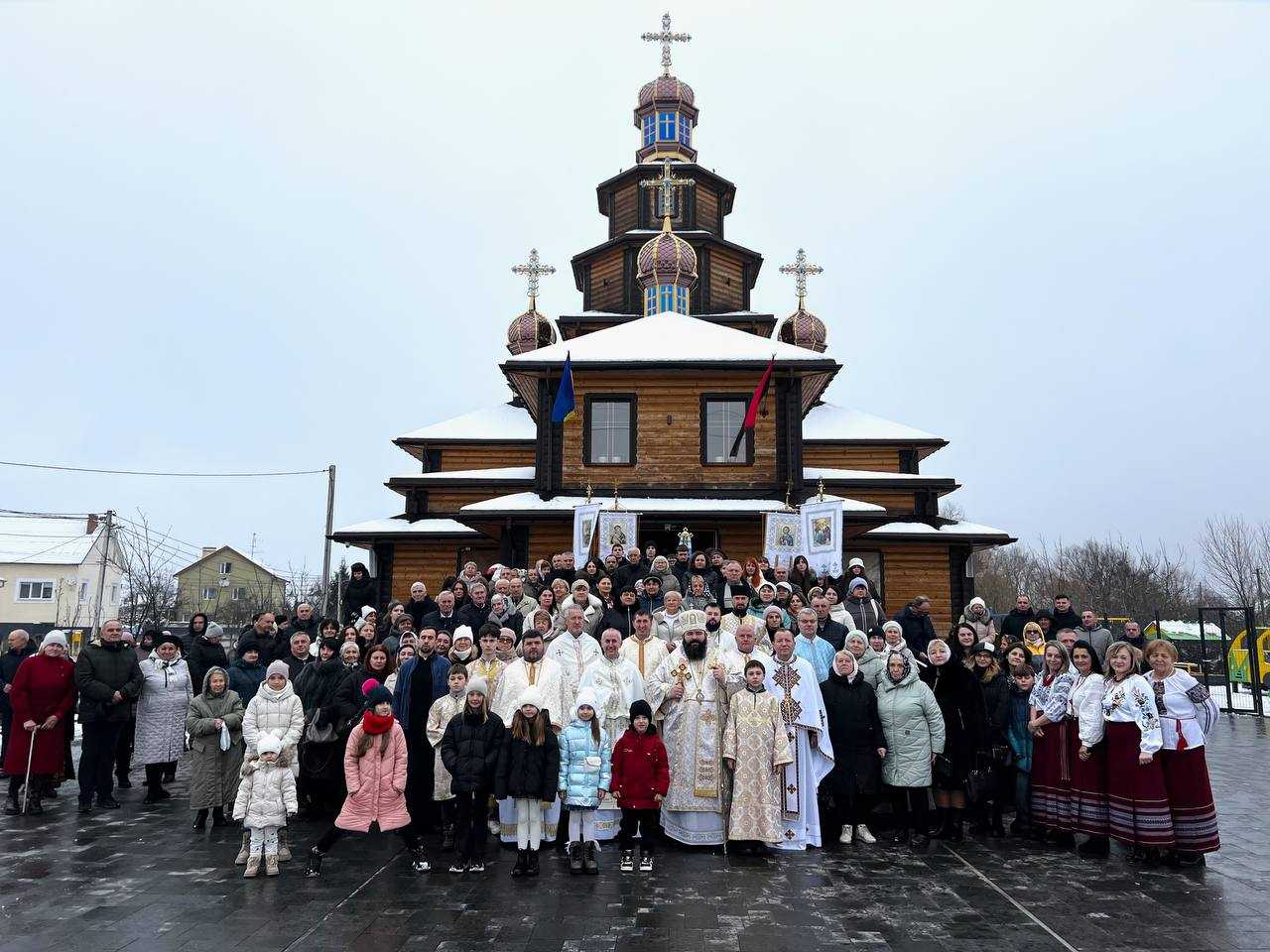 Освячення каплиці та нового іконостасу у церкві Введення в храм Пресвятої Богородиці