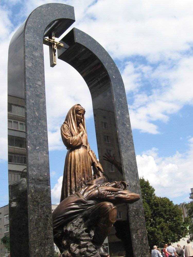 5 грудня в Шептицькому вшанують пам´ять загиблих, померлих гірників і полеглих Героїв з нагоди Дня святої великомучениці Варвари.