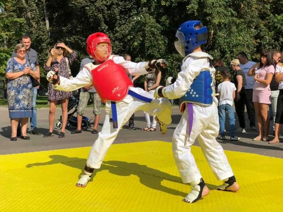 У Червонограді відсвяткували День фізичної культури і спорту.