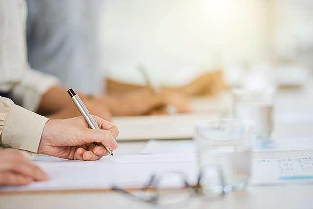 Коротко про нараду міського голови з керівниками комунальних підприємств та державних служб