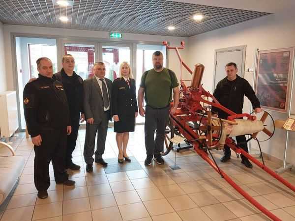 Дружба загартована війною.