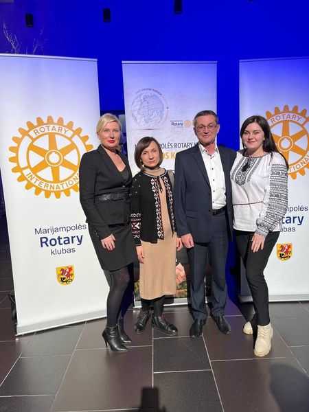 З початком повномасштабного вторгнення, громада Маріямполе однією з перших простягнула руку допомоги.