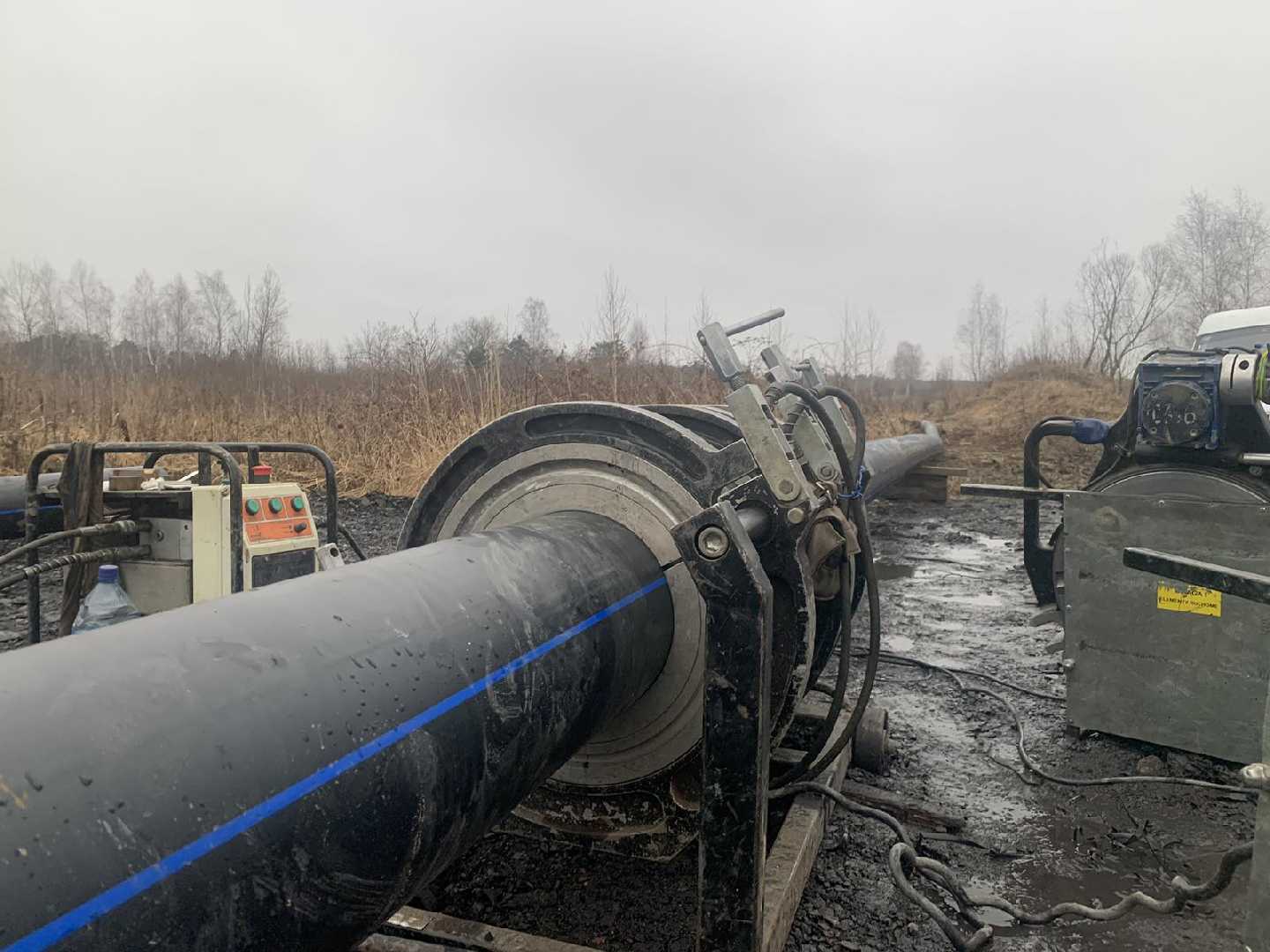 КП «Червоноградводоканал» проводить заміну водопроводів  великих діаметрів.