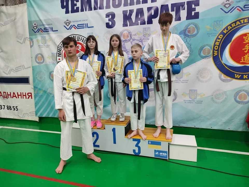13 нагород  здобули вихованці клубу «Абсолют» на Чемпіонаті України з карате